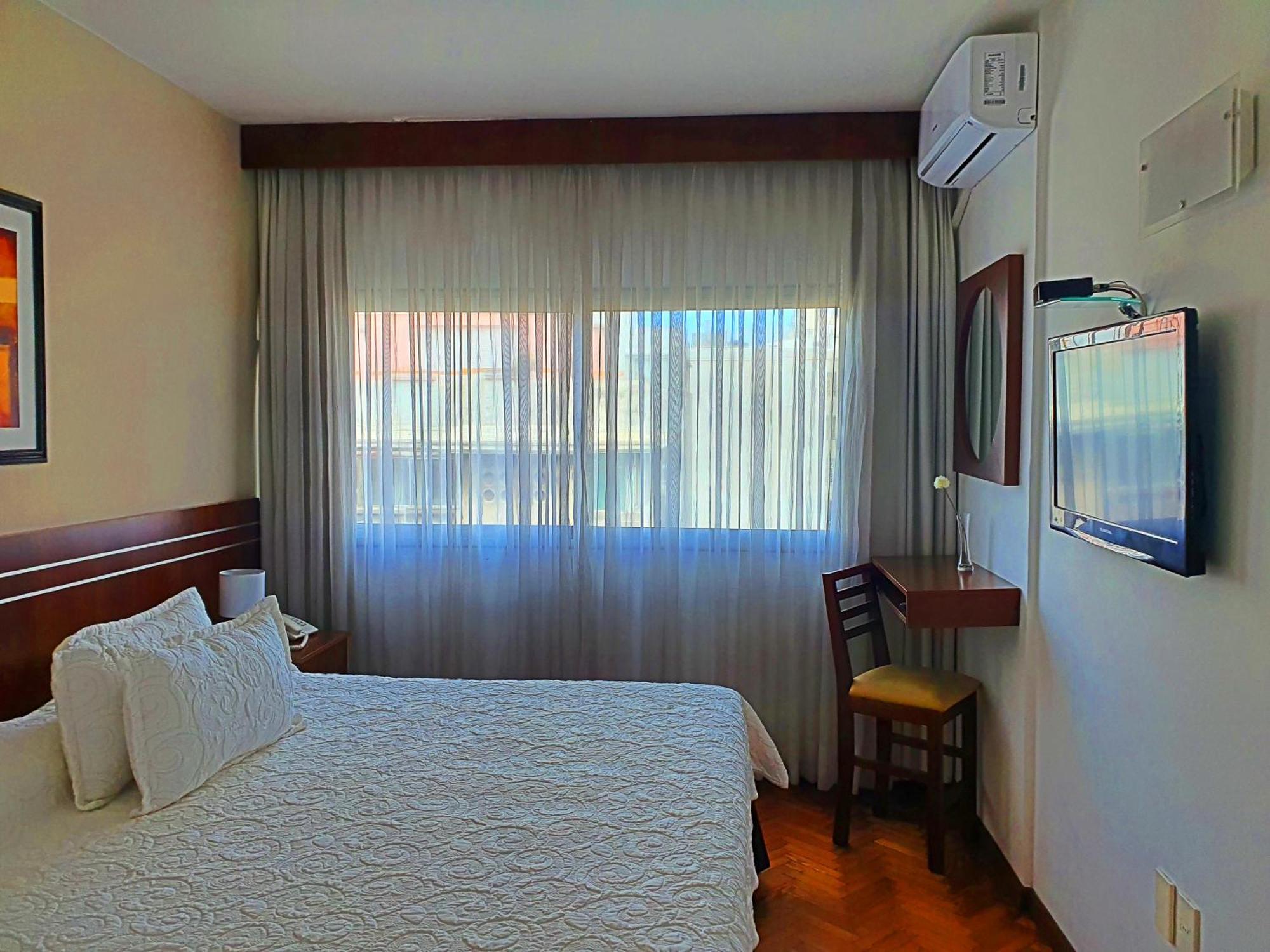 Hotel America Montevideo Zimmer foto